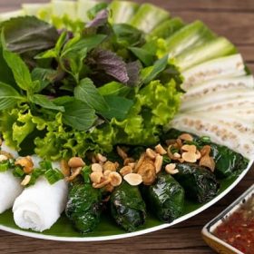 Bò Cuộn Lá Lốt Chay Phương Loan 500G - Thực phẩm chay sạch Chaysach.com